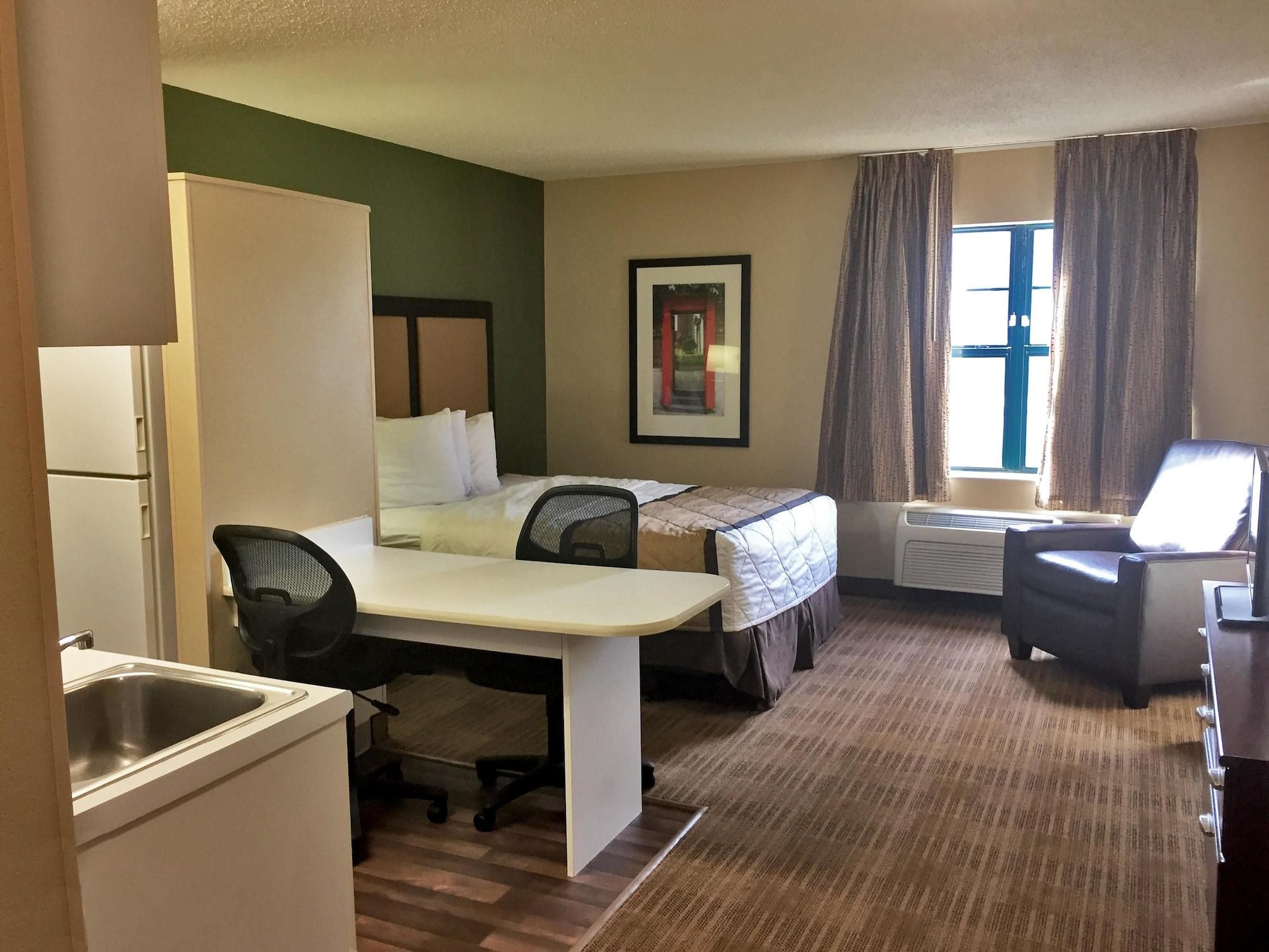 Suburban Studios Auburn Hills - Detroit Ngoại thất bức ảnh
