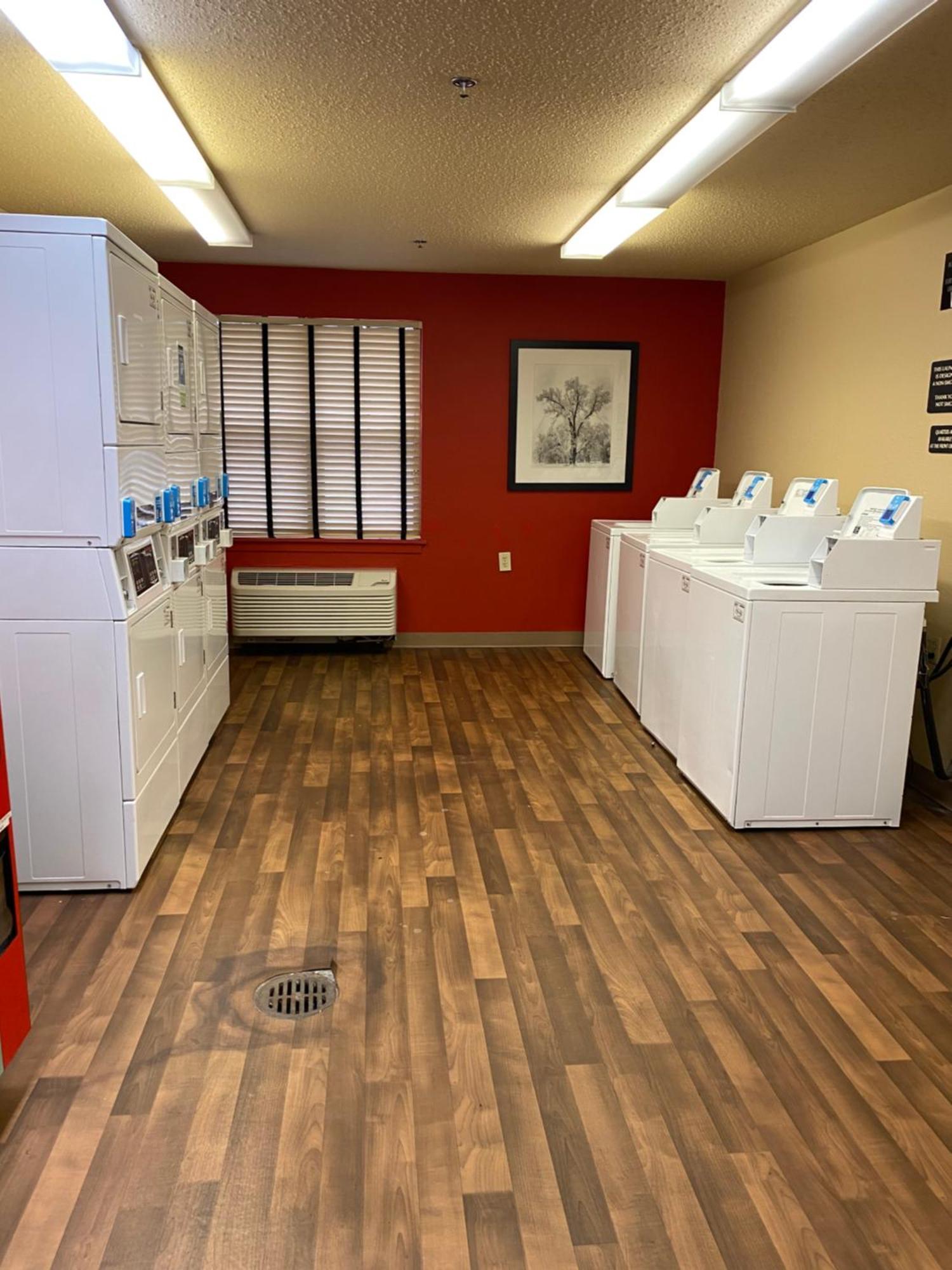 Suburban Studios Auburn Hills - Detroit Ngoại thất bức ảnh