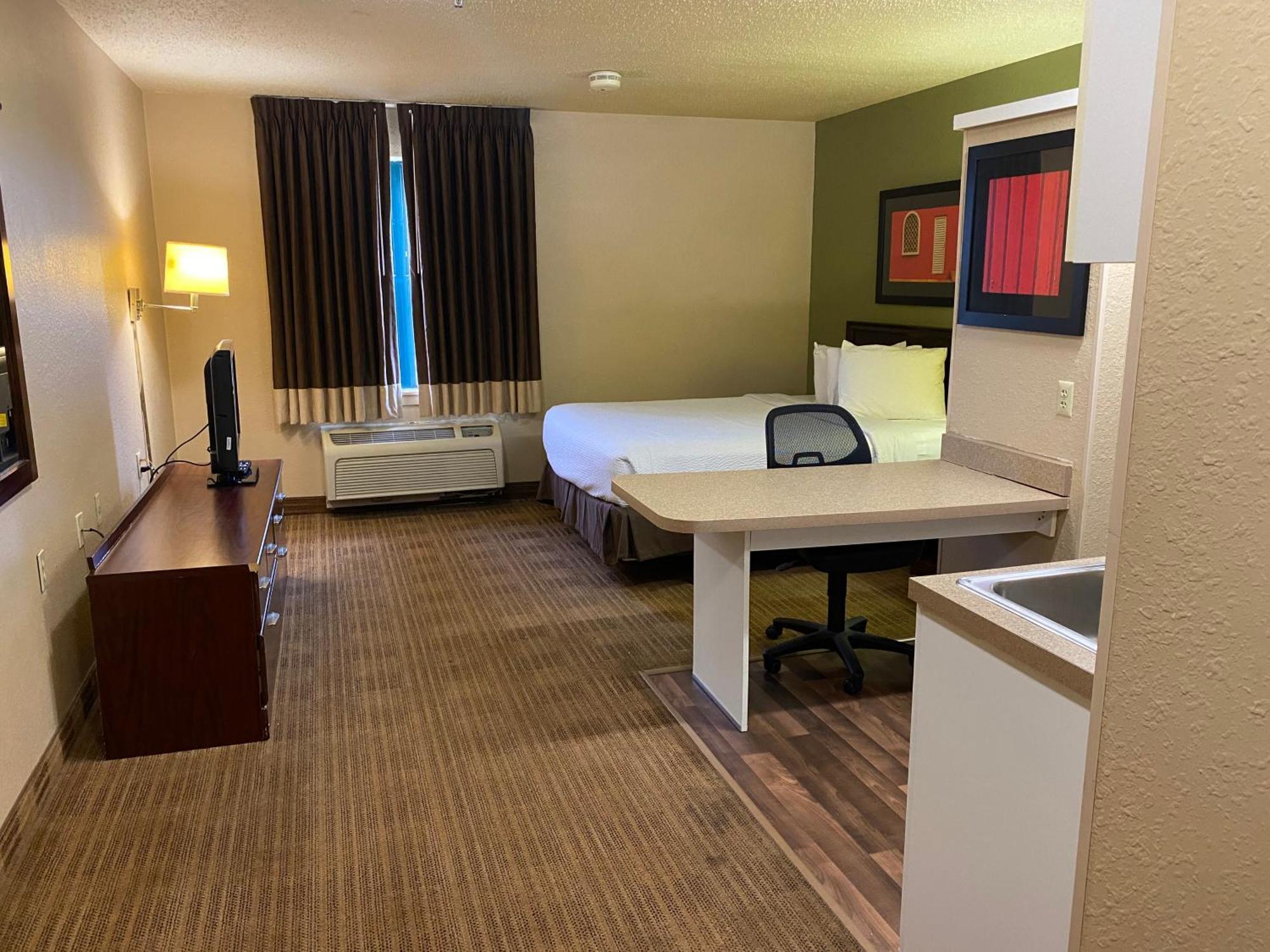 Suburban Studios Auburn Hills - Detroit Ngoại thất bức ảnh